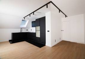 Davy AHOUA - STUDIO VISUALIZER